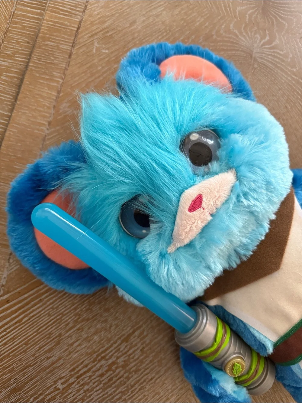 Hasbro Star Wars Blue Jedi Plush Stuffed Animal Light-Up Lightsaber Toy